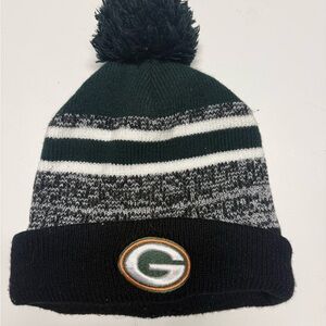 Kids' Green and Black Pom-Pom Beanie